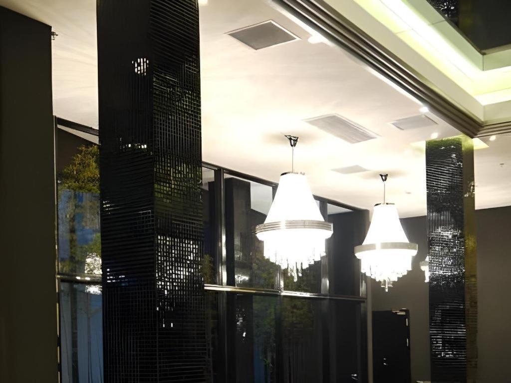Elegance Bund Hotel Xangai Exterior foto