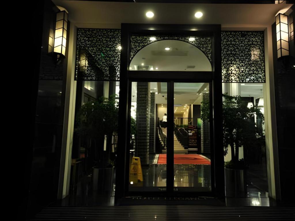 Elegance Bund Hotel Xangai Exterior foto