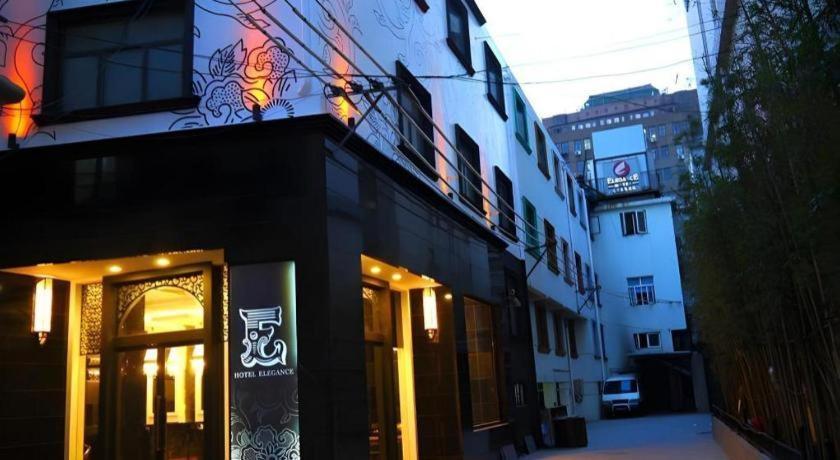 Elegance Bund Hotel Xangai Exterior foto